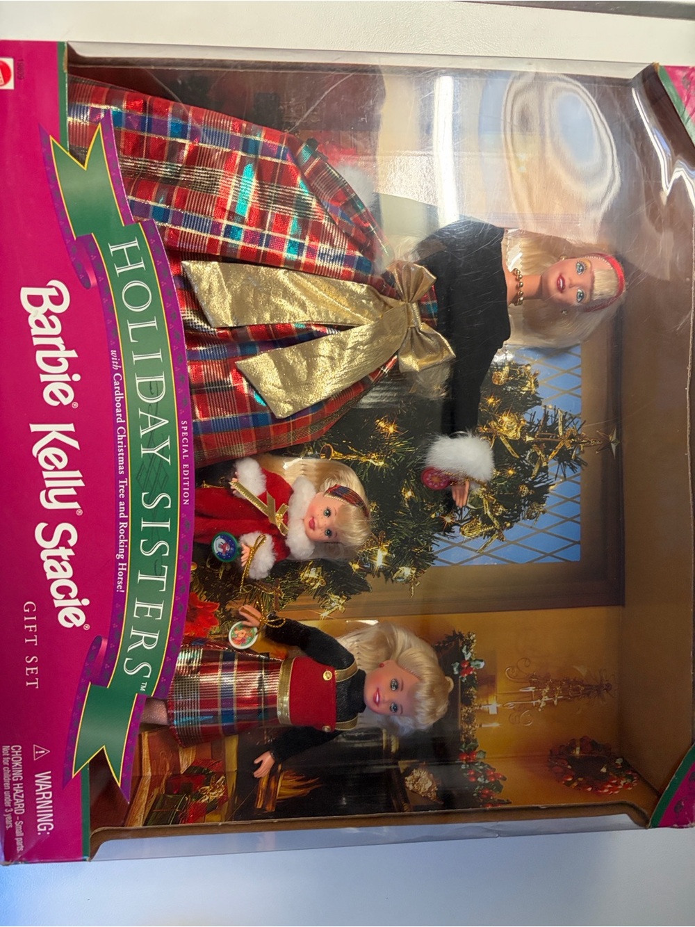 Mattel Barbie Holiday Sisters Set - Red, Gold, Green